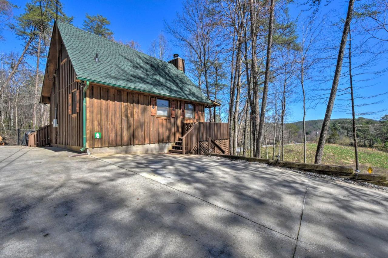Helen Cabin With Deck And Hot Tub Less Than Half Mi To Main St Extérieur photo